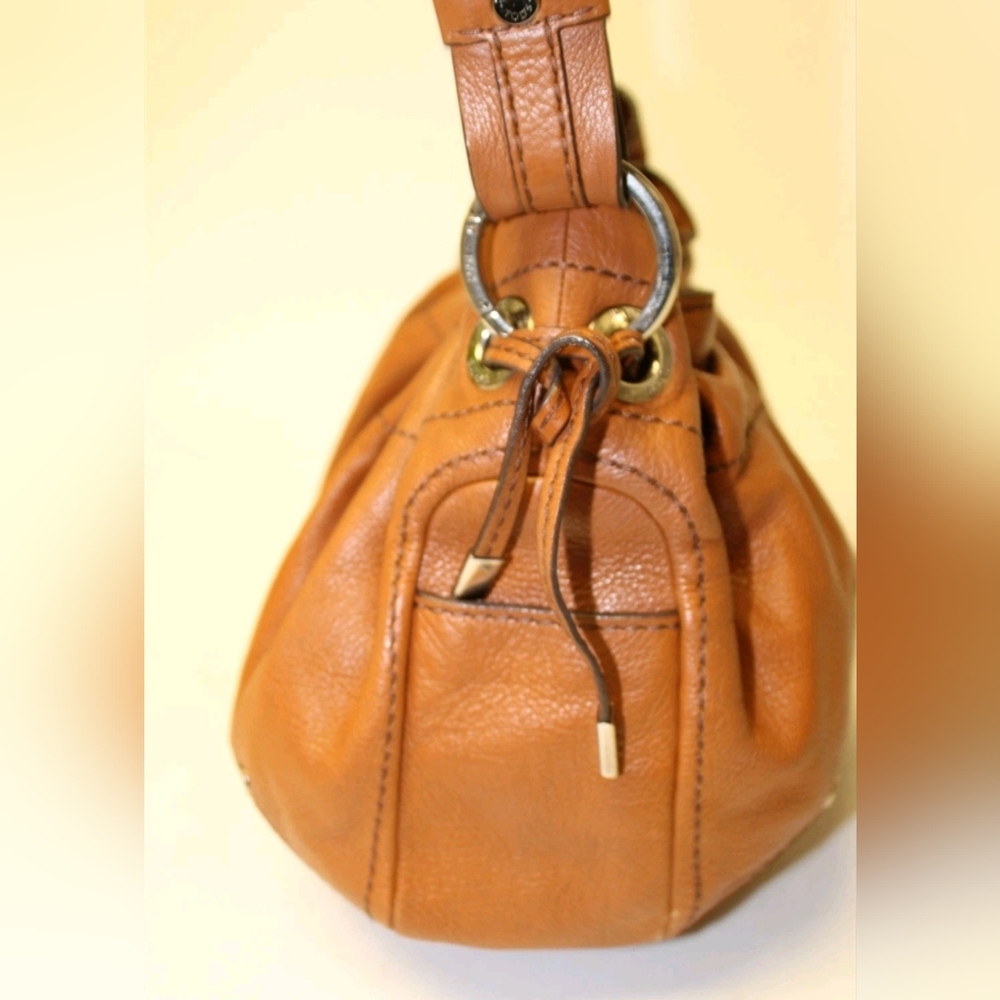 SaleTod's Di Bag Swing Tie Bag Luxury Leather Craftmanship 100% Auth. RARE bag - Picture 7 of 16